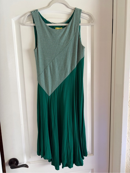 Maeve Dresses & Skirts - Maeve Green Striped Panel Midi Dress